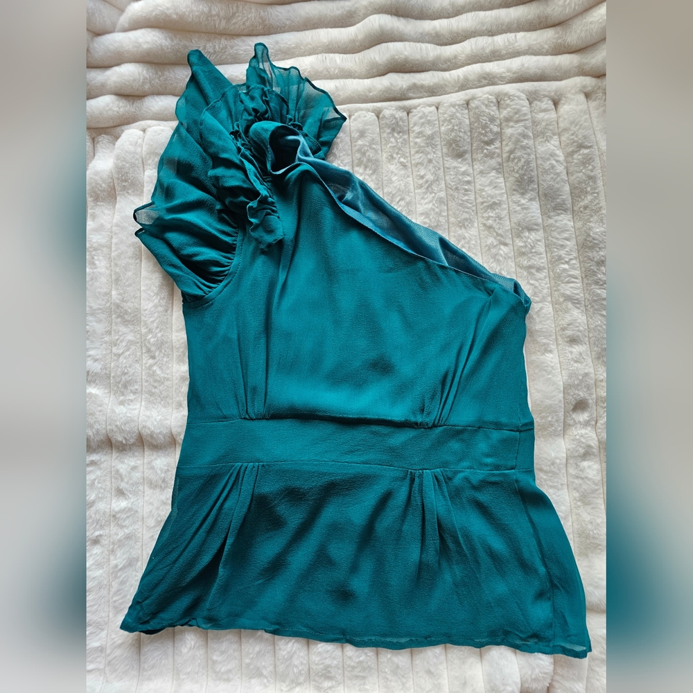 XXI One Shoulder Ruffle Detail - Picture 6 of 7
